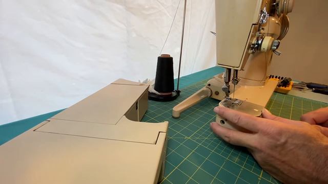 Singer 431 G Combo. A Classic Singer Favorite