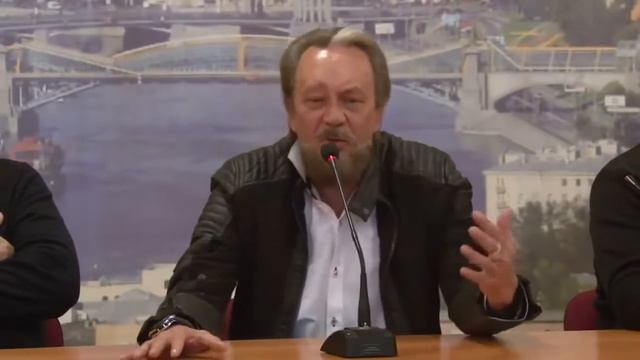 Очень интересное выступление о современных открытиях и разоблачениях.Виталий Сундаков смотреть онлайн