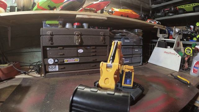 Xie Ming XM-6827L Excavator Unboxing And Review