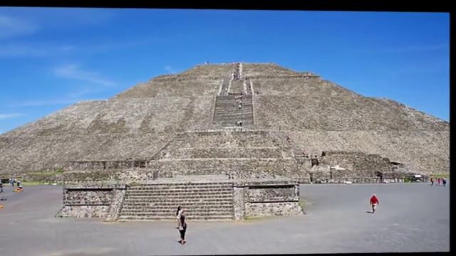 Teotihuacan ~ The Pyramid Of The Moon & Sun смотреть онлайн
