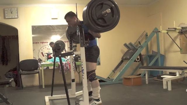 Кузнецов Алексей, КМС по пауэрлифтингу, присед 220 кг (недосед) смотреть онлайн