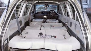 Интересные фургоны - Toyota Estima