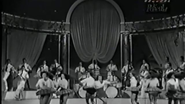 PACHUCO BAILARIN (PEREZ PRADO) смотреть онлайн