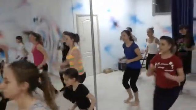 Зумба Кемерово Студия танца и акробатики ГРАВИТАЦИЯ флешмоб нити-нити смотреть онлайн