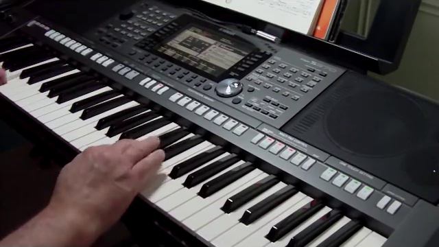 Get Back Yamaha PSR-S970 смотреть онлайн