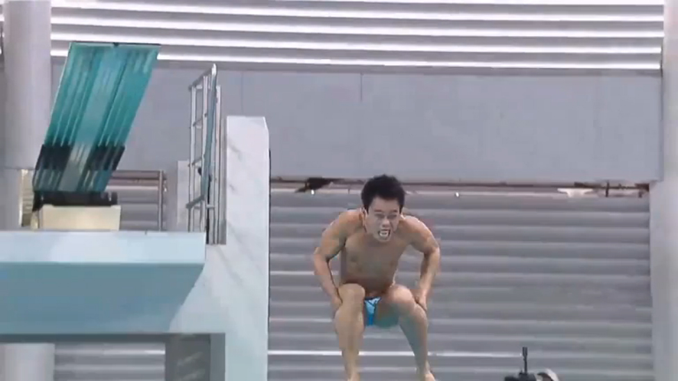 Смешные конфузы филиппинских прыгунов (SEA Games 2015) смотреть онлайн