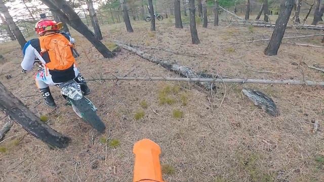 ПЯТИГОРСКИЕ ПРИКЛЮЧЕНИЯ НА ЭЛЕКТРИЧКАХ / ЭЛЕКТРОБАЙКИ и КТМ ЕДУТ В ЕССЕНТУКИ / День 1 смотреть онлайн