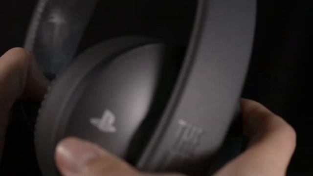 UNBOXING: Limited Edition The Last of Us Part II Gold Wireless Headset смотреть онлайн
