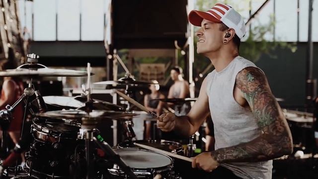 Senses Fail | Calling All Cars | Drum Cam (LIVE) смотреть онлайн