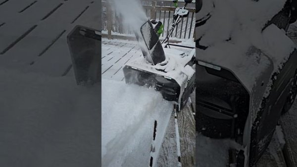 Greenworks Commercial 82SN22 best battery snowblower clearing after a storm w S23 ultra superslomo