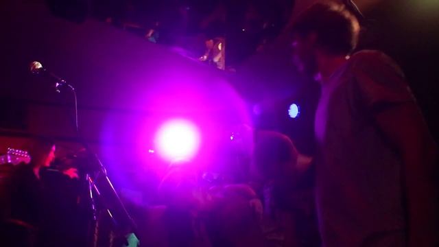 Тролль Гнет Ель - Чёртова бутыль смотреть онлайн