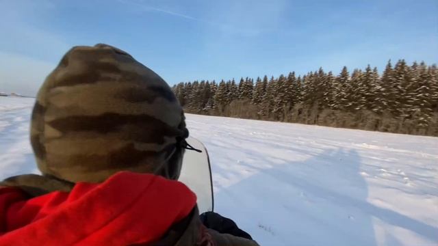 Езда на Снегоходе буран по полю. Зимний отдых. Гатчина / лес / природа смотреть онлайн