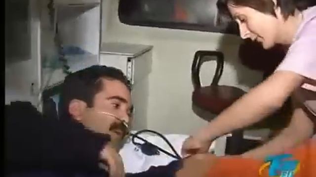 Mustafa Karadeniz - Çaycı Hüseyin'i Şakaladı
