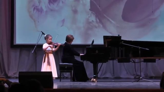 Дроздова Элла 7 лет тарантелла эллертон смотреть онлайн