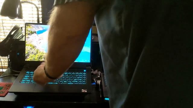 Alienware M14XR2 vs M15 Ryzen R5 Boot Times смотреть онлайн