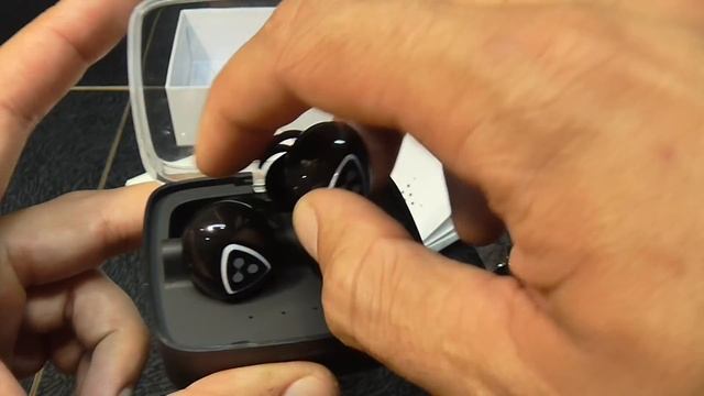 для тех кто не любит провода)) НАУШНИКИ без проводов!! смотреть онлайн