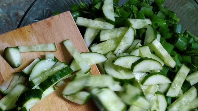 Салат со щавелем витаминный смотреть онлайн