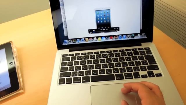 Apple：MacBook Pro (Retina 13-inch Late 2012) смотреть онлайн