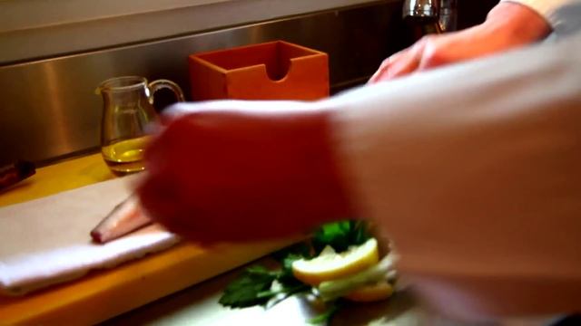 Buchtrailer Rainer Sass: Deutsche Fische - wie ich sie liebe смотреть онлайн