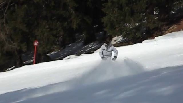 Ischgl, ski spinning on the snow смотреть онлайн