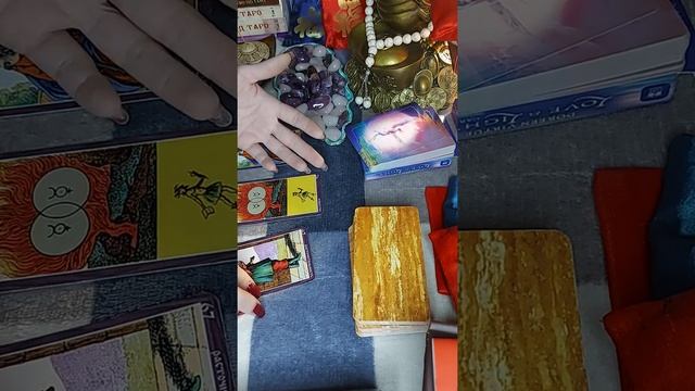 Да / нет. Ответ Таро Гранд Эттейла на Ваш вопрос. смотреть онлайн