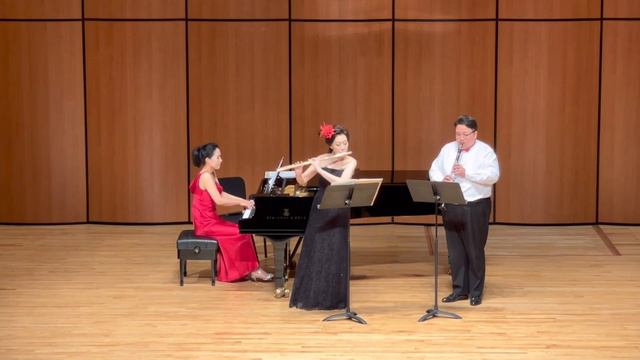 M.Arnold /Grand Fantasia-Trio Tarantallegra fir flute,clarinet and piano смотреть онлайн