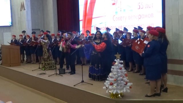 Соколовский хор у яра Хор метрополитена и солисты Ромен смотреть онлайн