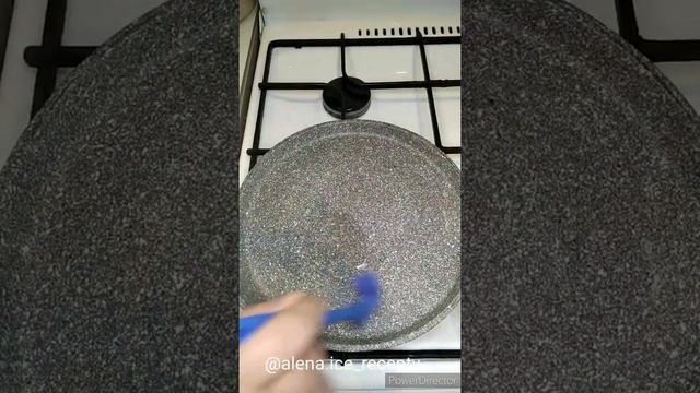 Оладьи на кефире и топленом молоке. Пальчики оближешь! ???? смотреть онлайн