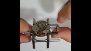 4 Ремонт часов своими руками "1 УЧУ" (для начинающих часовщиков). Распускаем пружину Восток 2414А