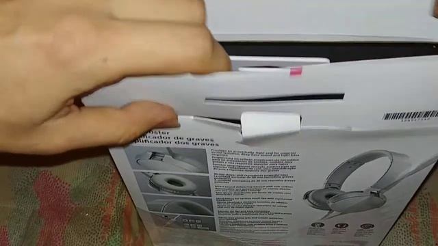 Unboxing Sony MDR-XB 550AP White - Blanco смотреть онлайн