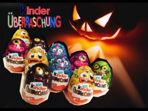Kinder Surprise Halloween 10x ( Открываем немецкие Kinder Хелуин)