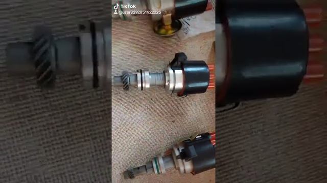 ТРАМБЛЕР на AUDI 80 90 100 C4 A6 5 / 4 целиндров. Без вакуумный. Вакуумный . Все только НОВОЕ смотреть онлайн