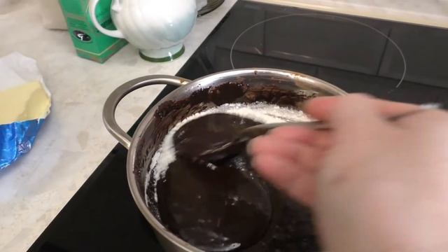 DIY Готовим шоколадные конфеты с начинкой) смотреть онлайн