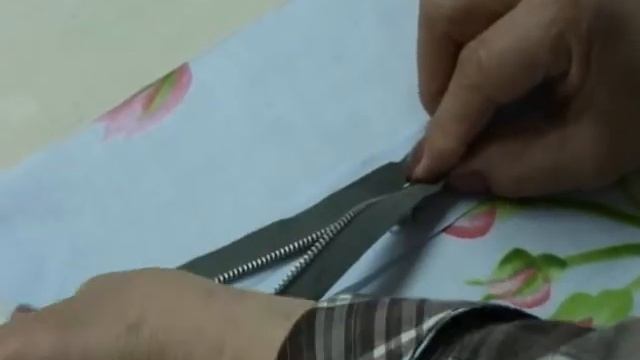 молния в шов смотреть онлайн