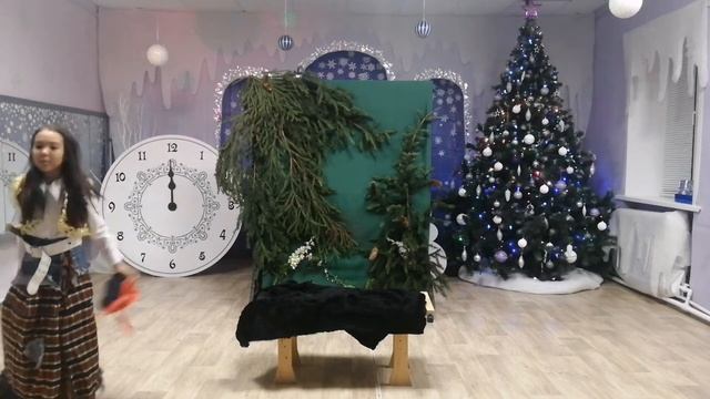 Снежная королева в исполнении театрального коллектива "Созвездие". Постановка Ольги Гутневой. смотреть онлайн