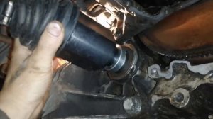 как снять коробку автомат 6 т 40 и найти отверстие для снятия гидро трансформатора