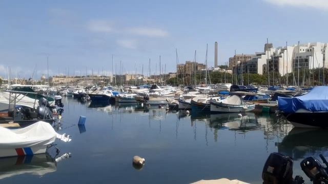 Мальта Влог. День 1. Перелет. Отель. Мсида. Древний форт смотреть онлайн