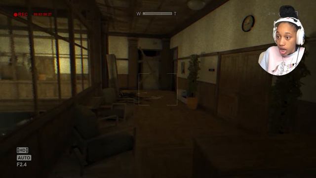CAN'T BELIEVE I'M PLAYING THIS! [OUTLAST] [#1] смотреть онлайн