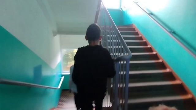 нетипичные будни... смотреть онлайн