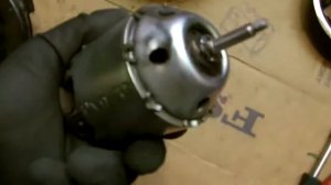 Nissan X-Trail T31 - Скрипит вентилятор отопителя. Ремонт.