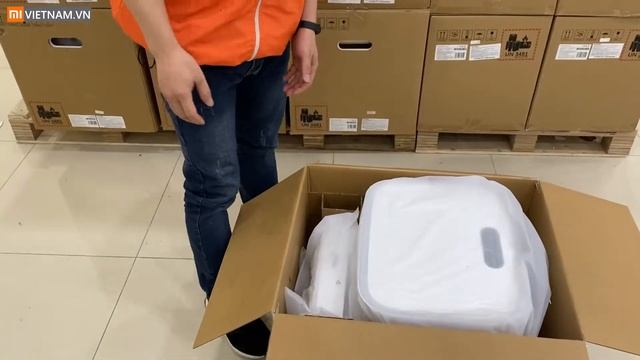 Robot hút bụi Dreame W10 - Hàng vừa về Container Siêu To Khổng Lồ смотреть онлайн