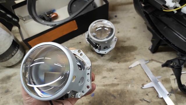 Как улучшить свет фар на Mercedes Benz E class W 211 Тюнинг фар установка светодиодных Bi Led линз смотреть онлайн