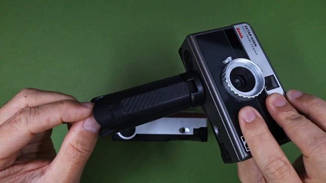 Kodak Ektar H35 Vs Kodak Ektar H35N - Comparison