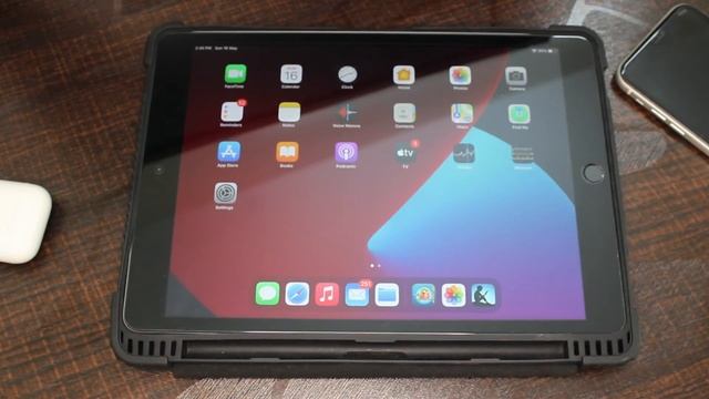 iPad 8 or iPad Air or iPad Pro Which One Should You BUY! ? What are you really missing ? смотреть онлайн
