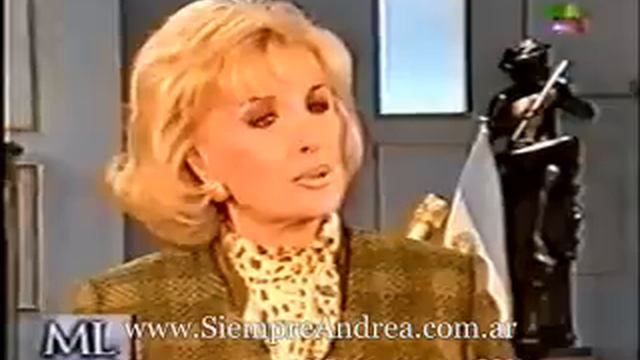 ANDREA DEL BOCA EN ALMORZANDO CON MIRTHA LEGRAND (2000)