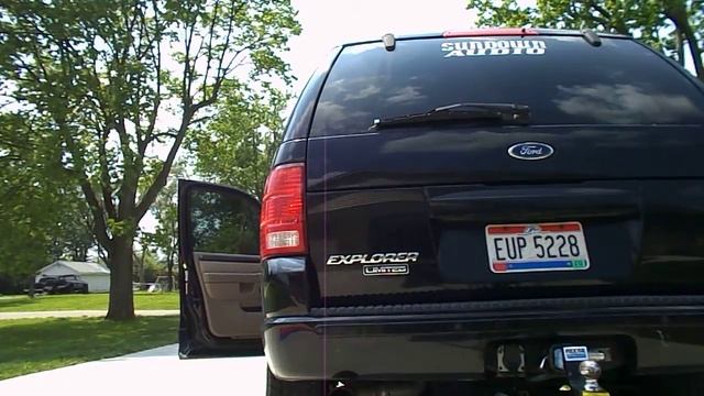 2004 Ford Explorer 4.6 V8 Straight Piped смотреть онлайн