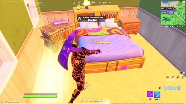 Collect Books From Holly Hedges and Sweaty Sands GLITCH - Week 7 quest смотреть онлайн