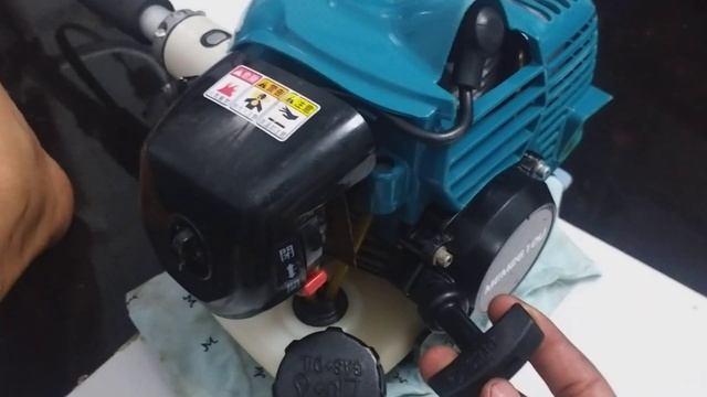 Máy cắt cỏ Makita mem2610u 34ly 26cc siêu đẹp lh 0907575976 смотреть онлайн