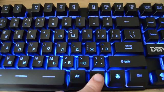 Dbpower РусскийАнглийский Gaming Keyboard USB 3 режимов подсветки плавающий колпачки подсветкой