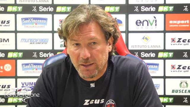 Mister Stroppa alla vigilia di Crotone - Chievo Verona смотреть онлайн
